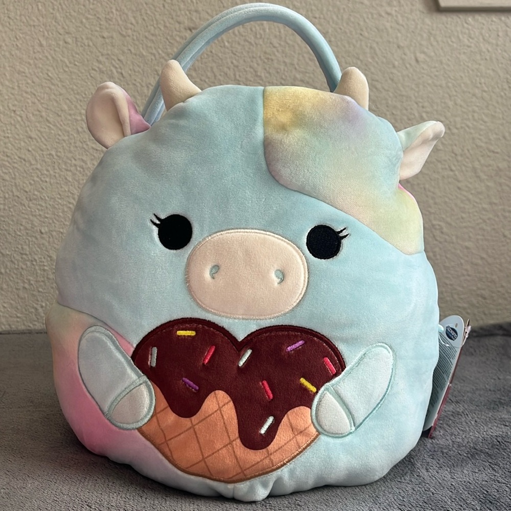 Squishmallows | Caedia the Cow - Picture 3 of 6